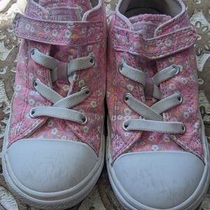 Pink flowered Converse Size 10 Toddler